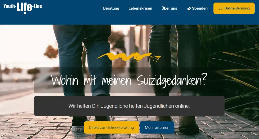 Zwei Personen gehen nebeneinander auf einem Gehweg; darüber steht der Text: „Wohin mit meinen Suizidgedanken?“ sowie Hinweise auf Online-Beratung für Jugendliche.